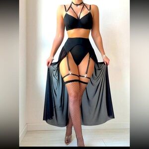 Ladies' Hollow Out Bra And Panty Set with caped cover size XL